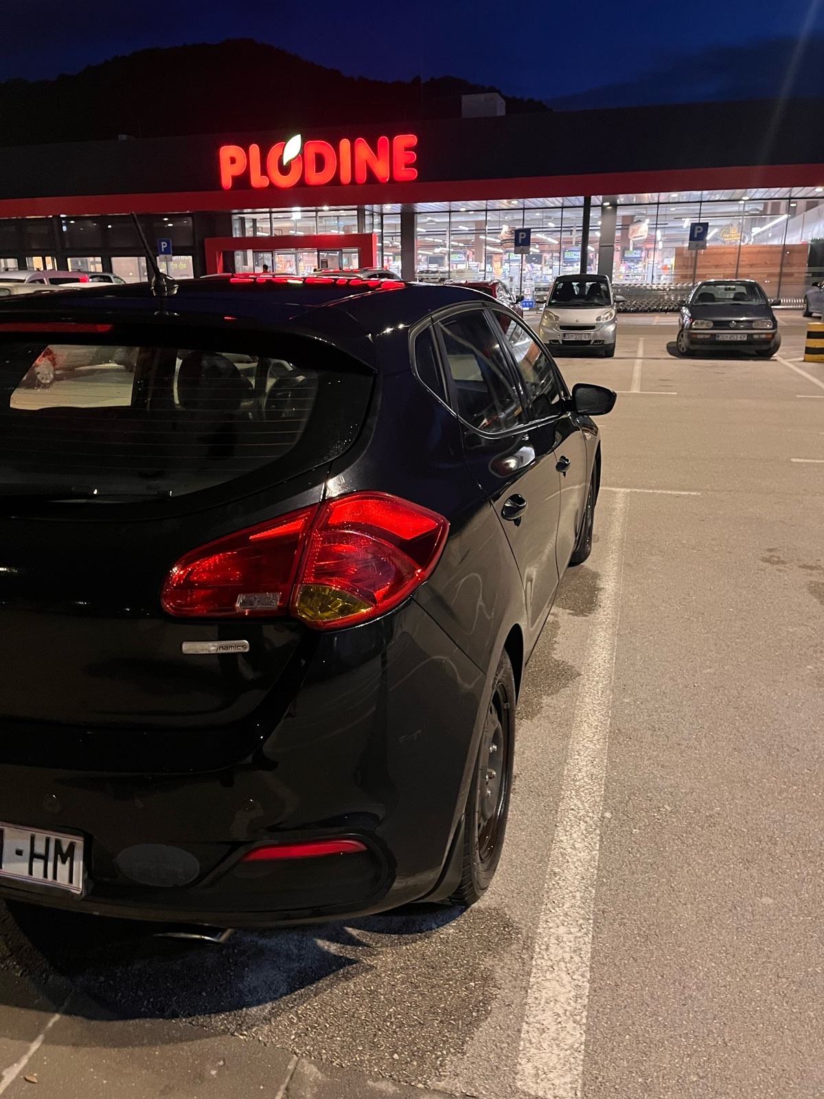 Kia Ceed (cee'd) 1,6 CRDi EX Alu, fotografija 10