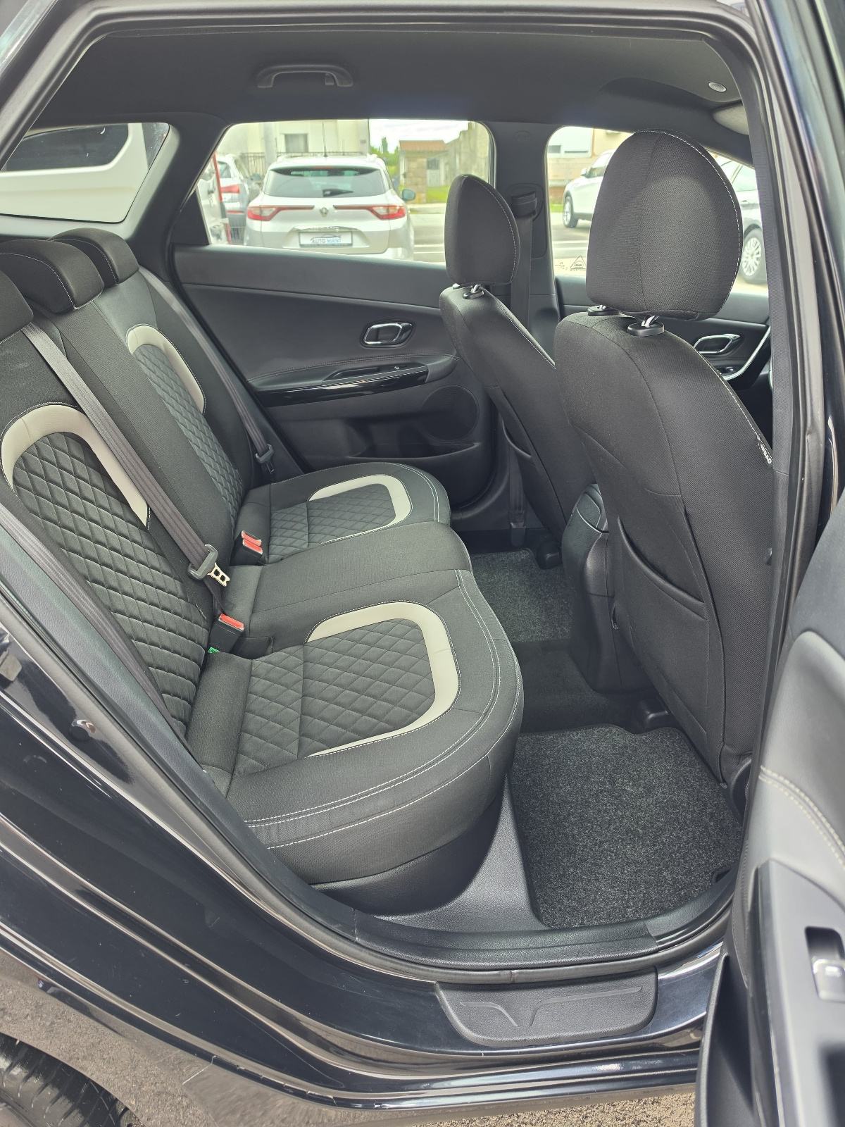 Kia Ceed (cee'd) 1,6 CRDi GT LINE, fotografija 13