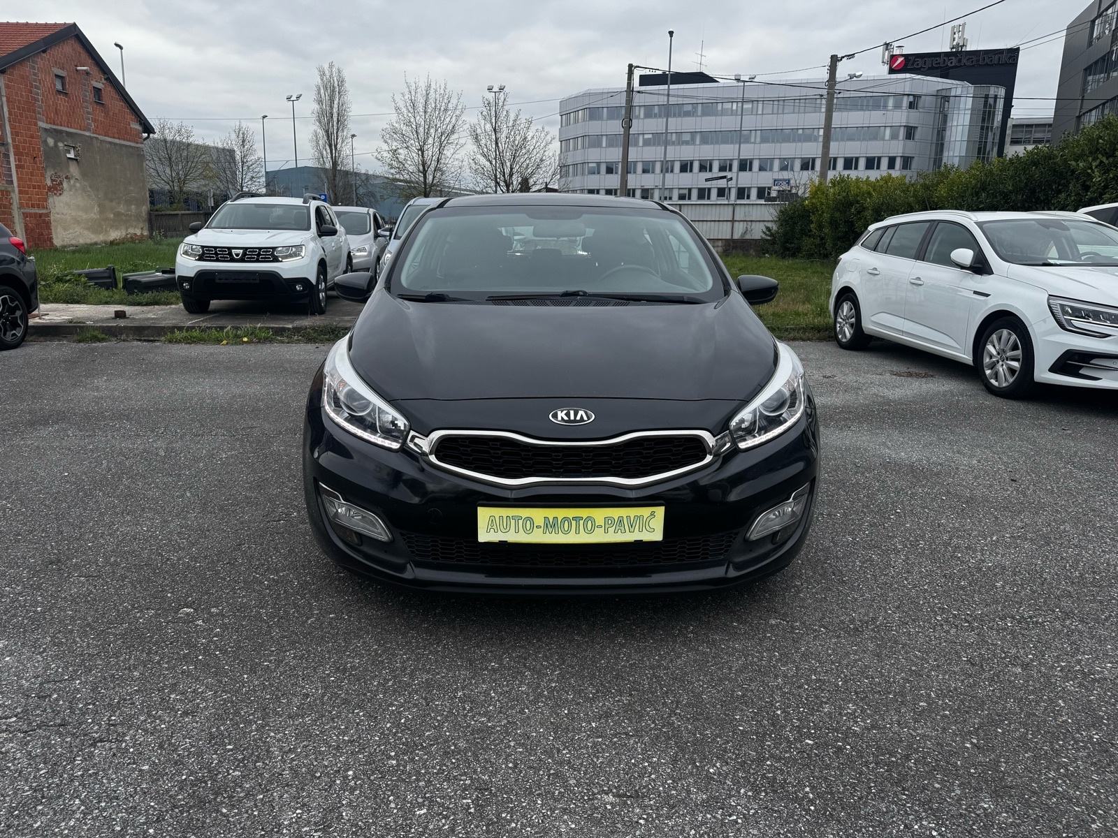 Kia Ceed (cee'd) 1,6 CRDi LX Alu eco, fotografija 3