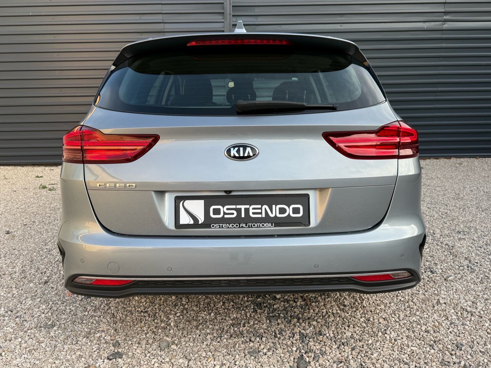 Kia Ceed (cee'd) 1,6 CRDi, fotografija 4
