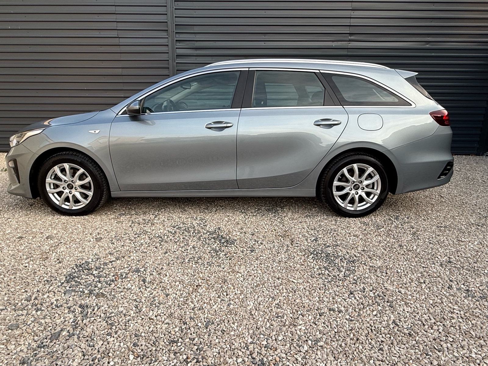 Kia Ceed (cee'd) 1,6 CRDi, fotografija 6