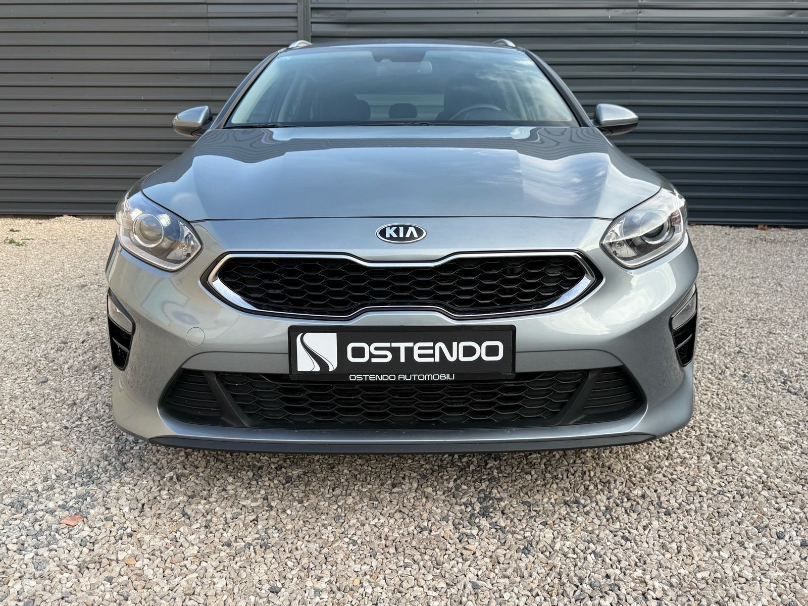 Kia Ceed (cee'd) 1,6 CRDi, fotografija 2