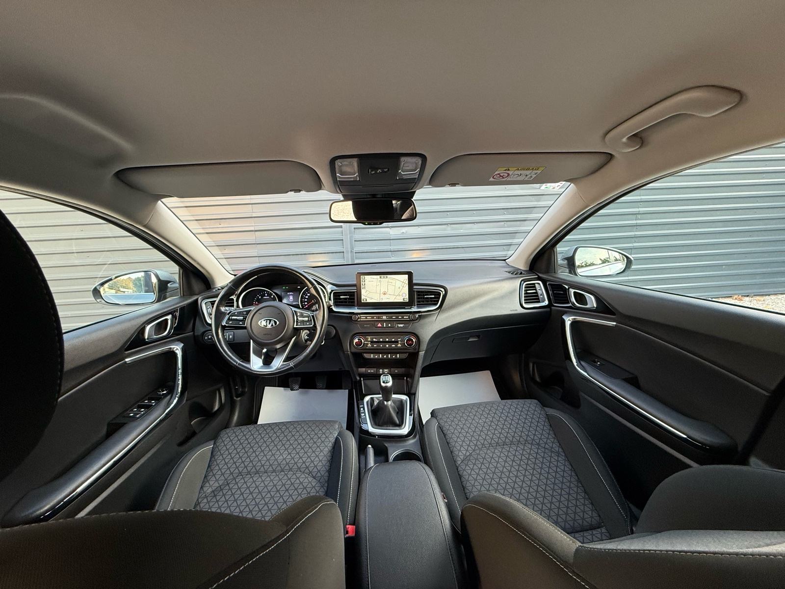 Kia Ceed (cee'd) 1,6 CRDi, fotografija 8