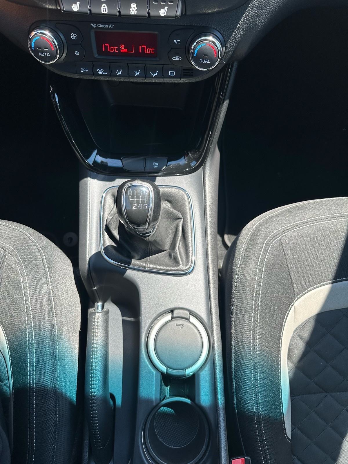 Kia Ceed 1.6 CRDi GT line, fotografija 16