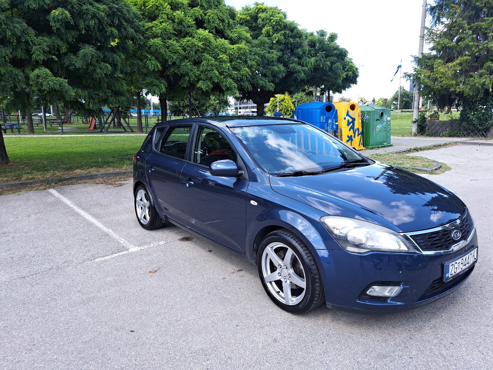 Kia Cee'd 1.6 CRDi, reg. 08./2027., 85 kW (115 KS), fotografija 3