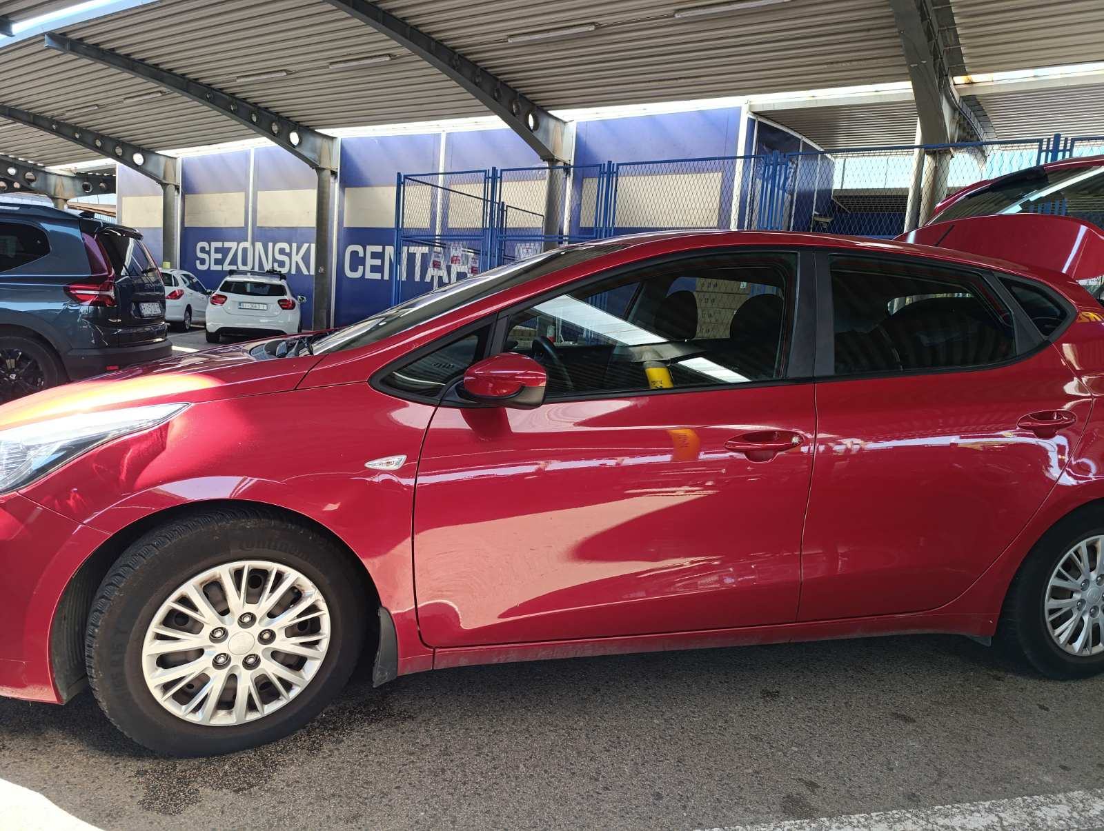 Kia Ceed (cee'd) 1,6 CRDi, fotografija 6