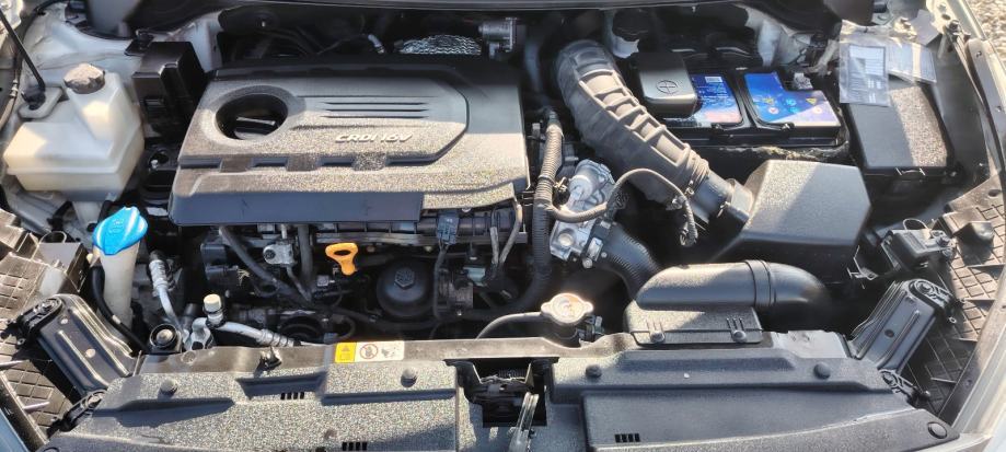 Kia Ceed (cee'd) 1,6 CRDi, fotografija 10