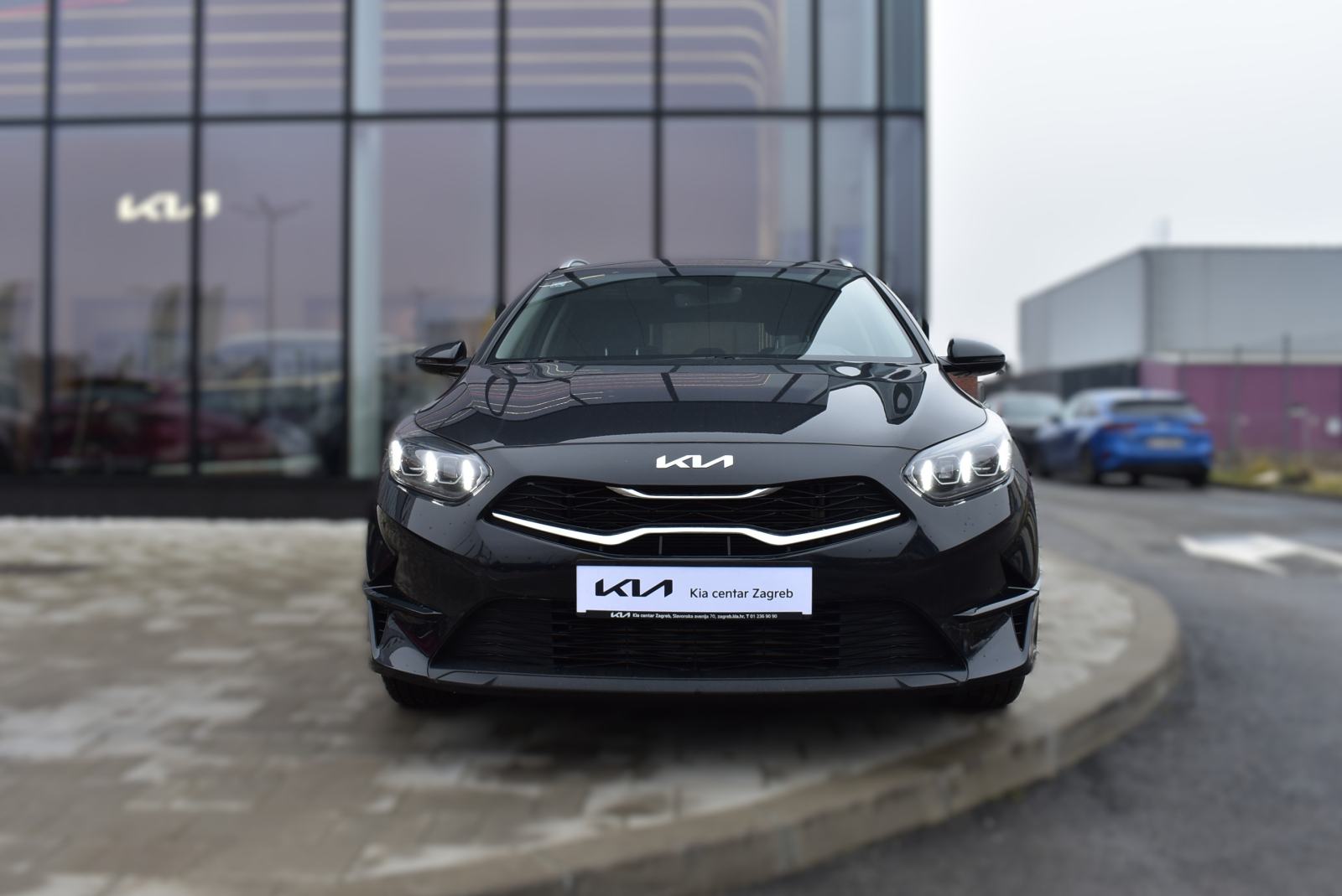 Kia Ceed (cee'd) Sportswagon 1,5 T-GDI ISG EX VISION+ 7DCT MRV, fotografija 2