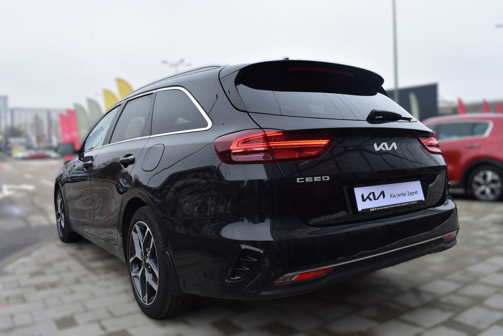 Kia Ceed (cee'd) Sportswagon 1,5 T-GDI ISG EX VISION+ 7DCT MRV, fotografija 7