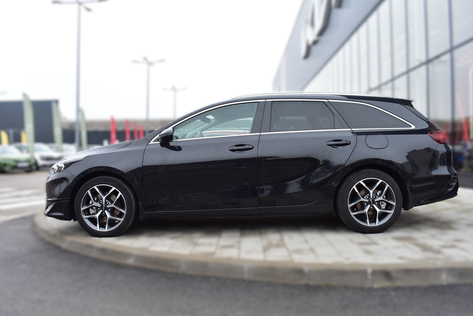 Kia Ceed (cee'd) Sportswagon 1,5 T-GDI ISG EX VISION+ 7DCT MRV, fotografija 8