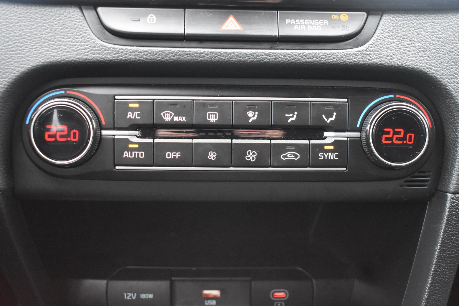 Kia Ceed (cee'd) Sportswagon 1,5 T-GDI ISG EX VISION+ 7DCT MRV, fotografija 16
