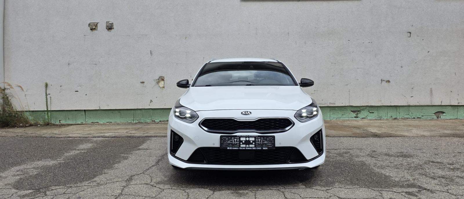 Kia Ceed (cee'd) Sportswagon 1,6 automatik, pogled izvana - slika 1