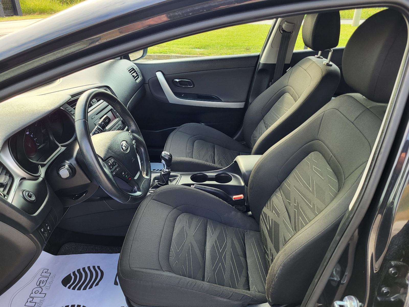 Kia Ceed (cee'd) Sportswagon 1.6 CRDI, CHAMPION,MOG.KREDITA, fotografija 12
