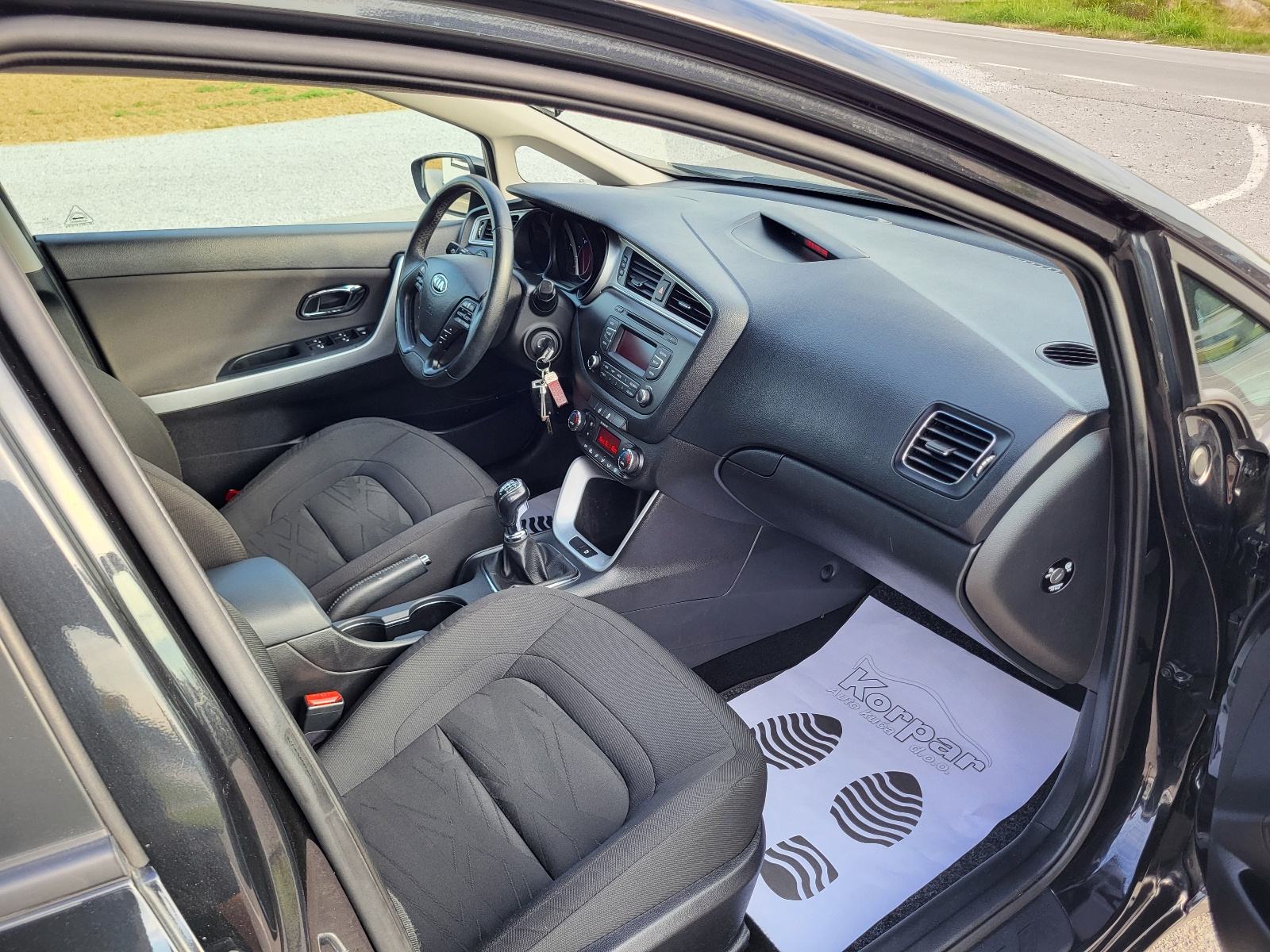Kia Ceed (cee'd) Sportswagon 1.6 CRDI, CHAMPION,MOG.KREDITA, fotografija 15