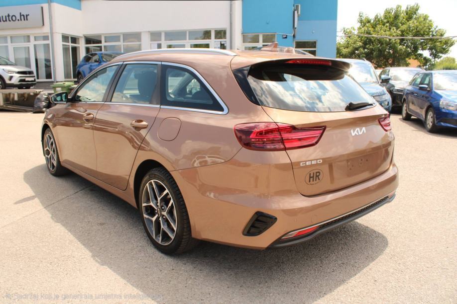Kia Ceed (cee'd) Sportswagon 1.6 CRDI LEASING BEZ UČEŠĆA I BEZ JAMACA, fotografija 3