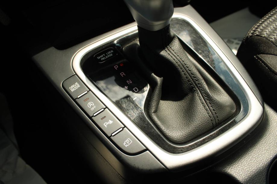 Kia Ceed (cee'd) Sportswagon 1.6 CRDI LEASING BEZ UČEŠĆA I BEZ JAMACA, fotografija 13