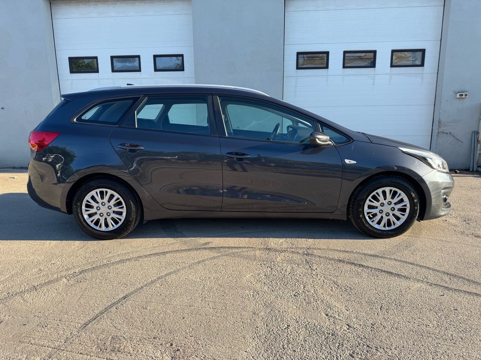 Kia Ceed (cee'd) Sportswagon 1,6 CRDi, fotografija 5