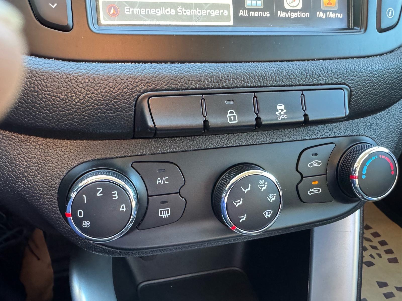 Kia Ceed (cee'd) Sportswagon 1,6 CRDi, fotografija 10