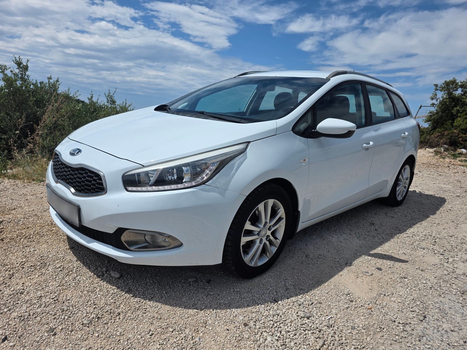 Kia Ceed (cee'd) Sportswagon 1,6 CRDi, fotografija 4
