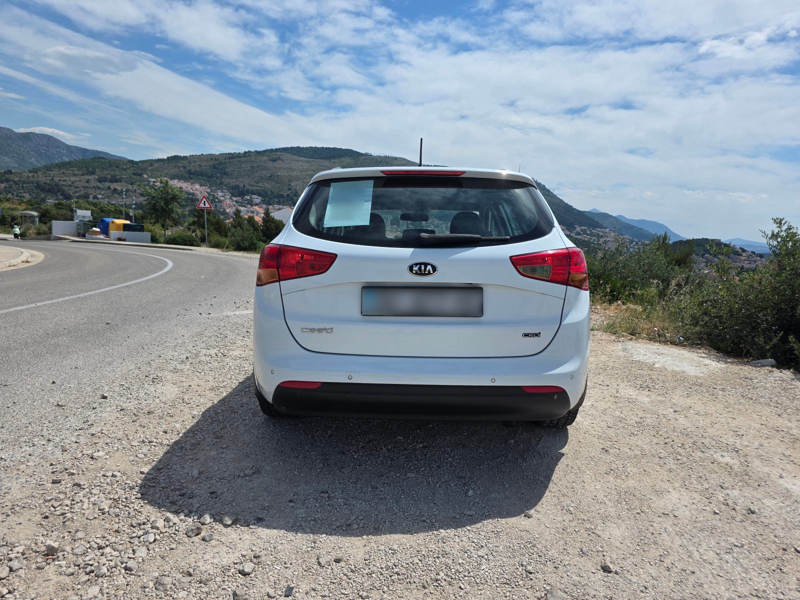 Kia Ceed (cee'd) Sportswagon 1,6 CRDi, fotografija 7