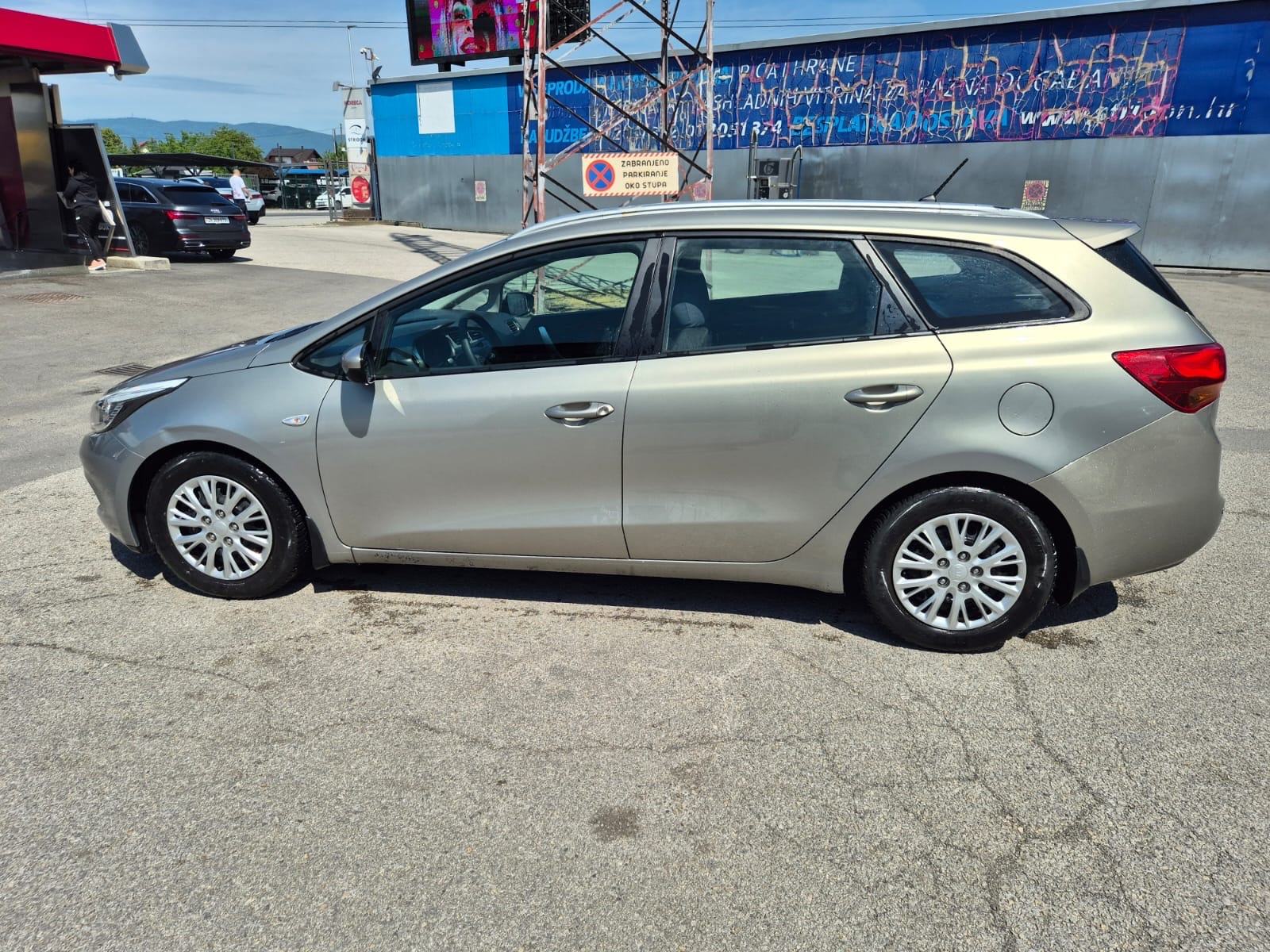 Kia Ceed (cee'd) Sportswagon 1.6 CRDI, fotografija 3