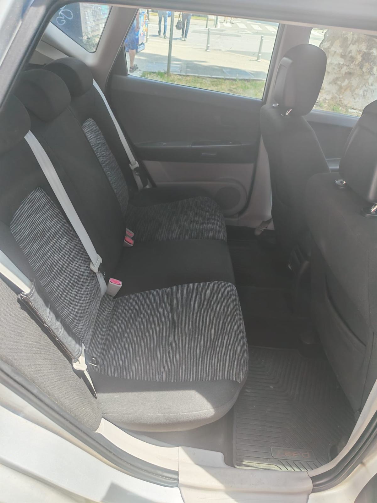Kia Ceed (cee'd) Sportswagon karavan, fotografija 9