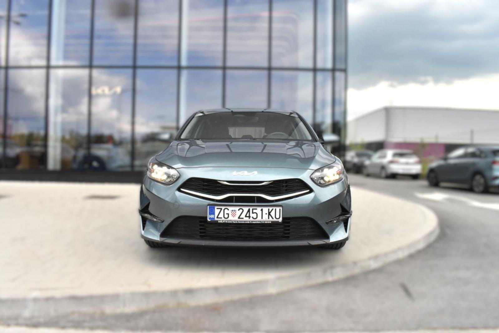 KIA ceed CEED 1,0 T-GDI LP ISG LX CHAMPION+ M/T, JAMSTVO, fotografija 2