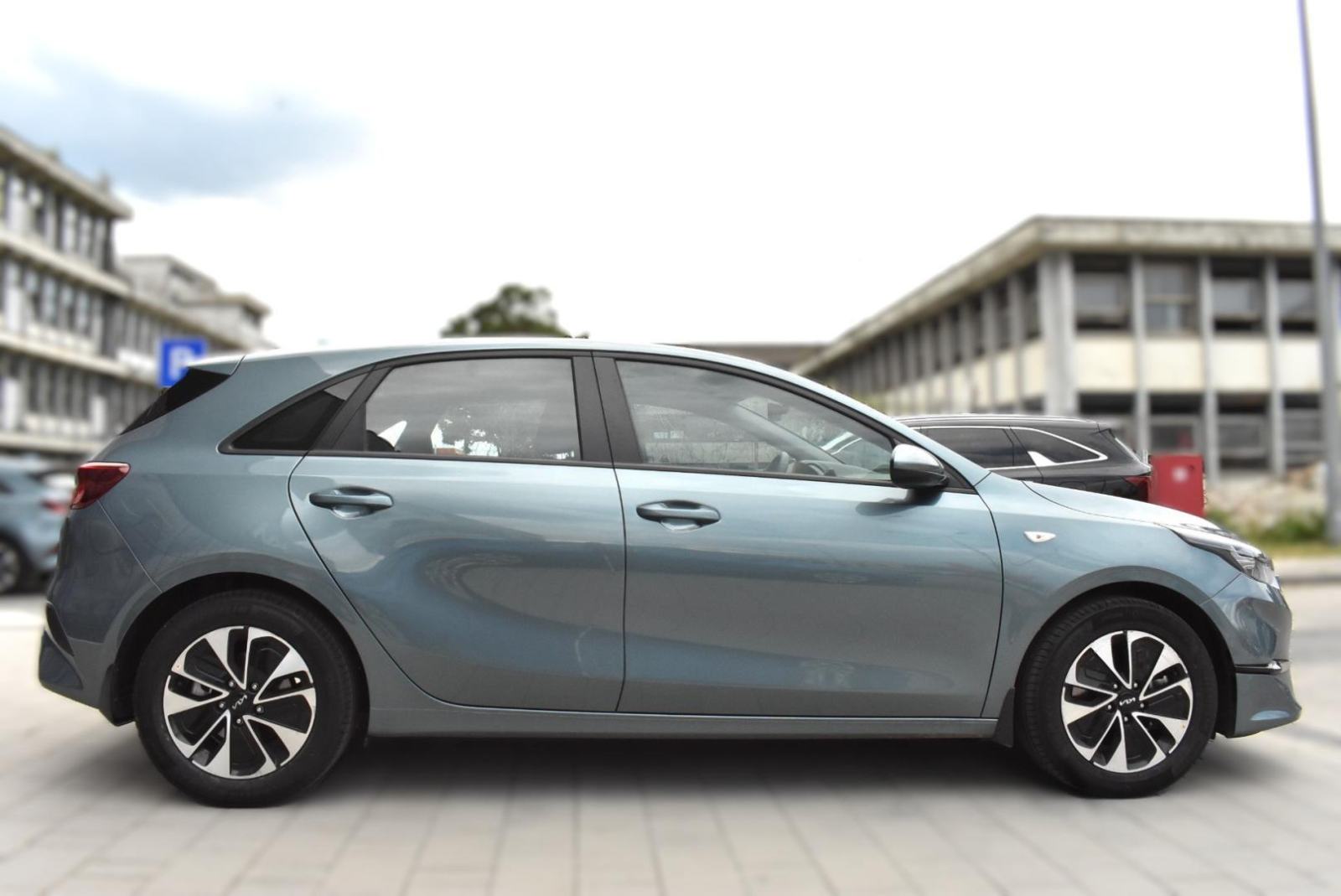 KIA ceed CEED 1,0 T-GDI LP ISG LX CHAMPION+ M/T, JAMSTVO, fotografija 5