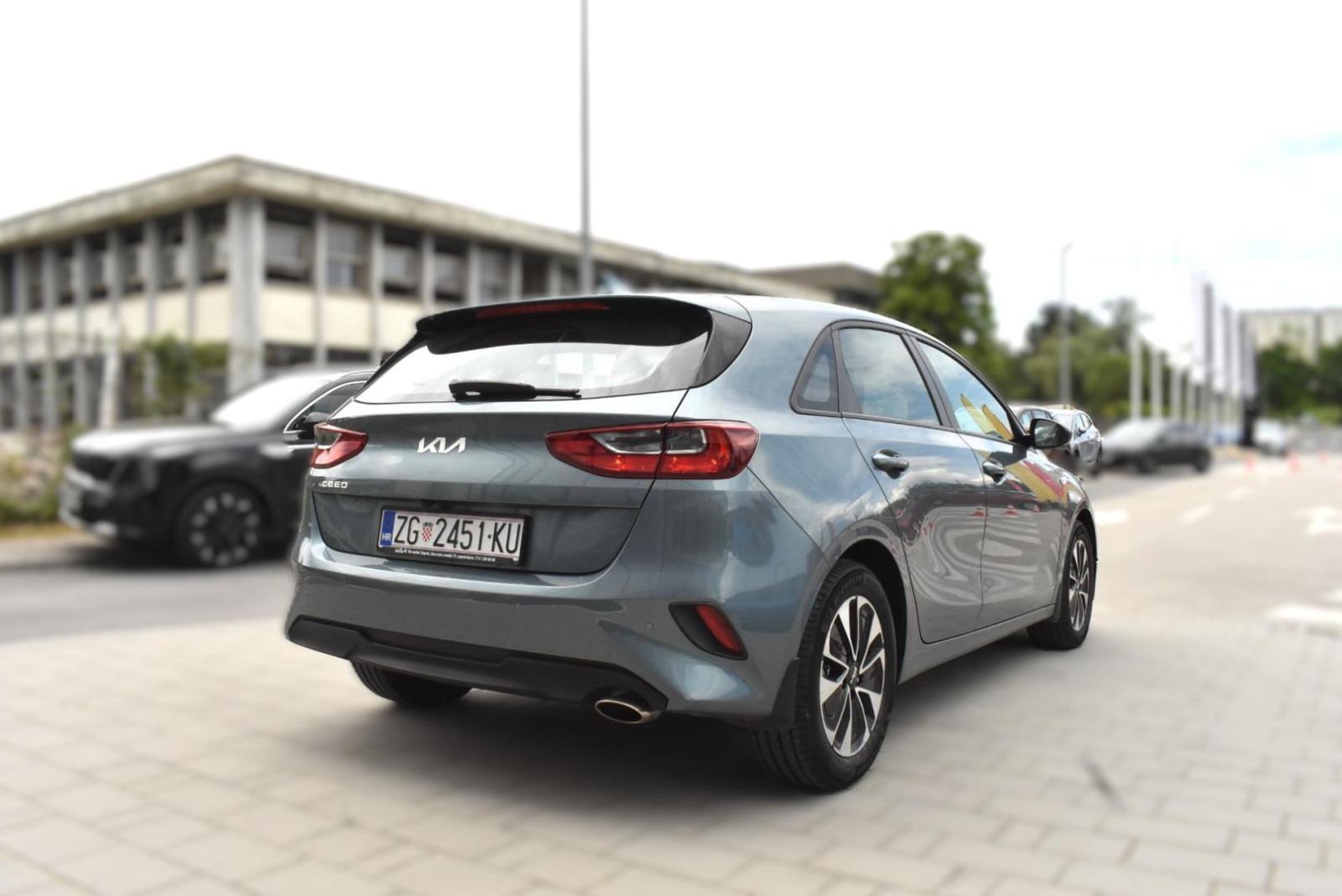 KIA ceed CEED 1,0 T-GDI LP ISG LX CHAMPION+ M/T, JAMSTVO, fotografija 7