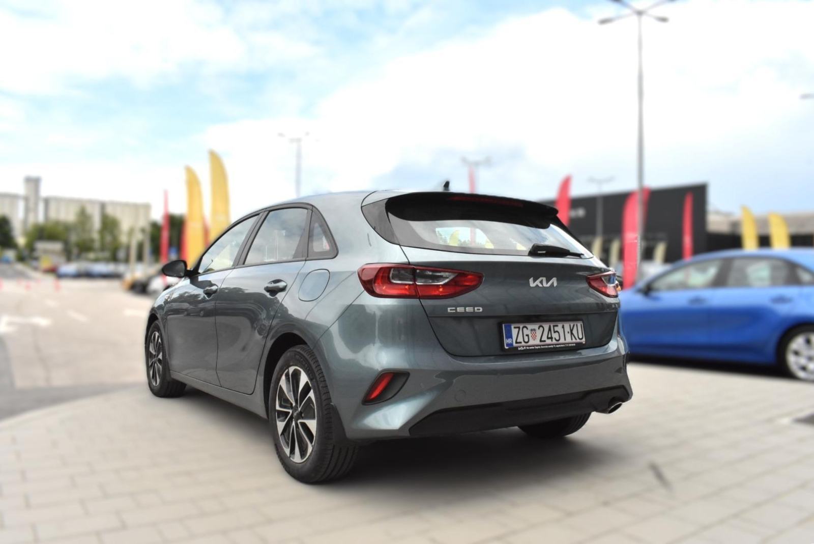 KIA ceed CEED 1,0 T-GDI LP ISG LX CHAMPION+ M/T, JAMSTVO, fotografija 9