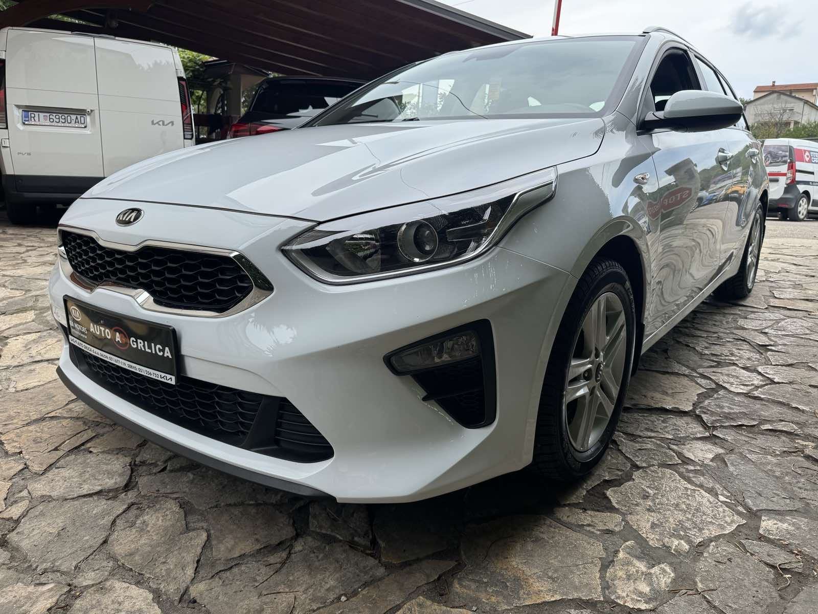 Kia Ceed Sportswagon 1,0 -2021 GOD-TVORNIČKO JAMSTVO DO 2028!, fotografija 3