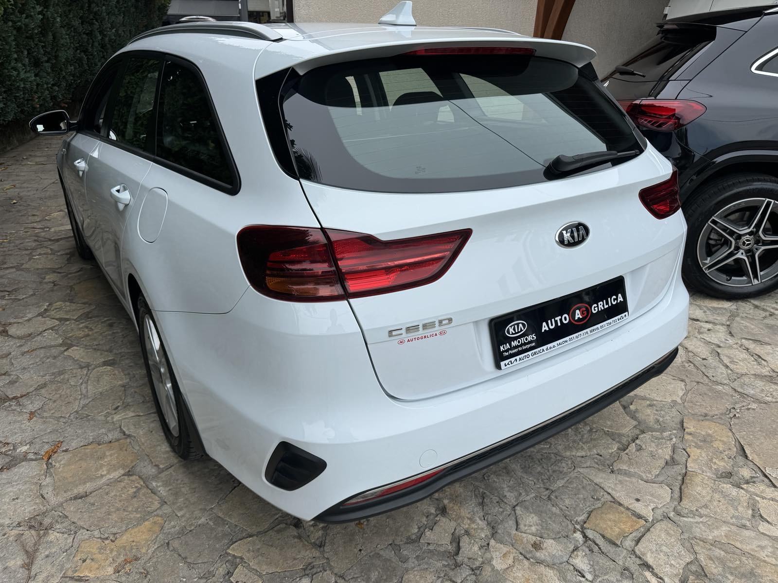 Kia Ceed Sportswagon 1,0 -2021 GOD-TVORNIČKO JAMSTVO DO 2028!, fotografija 4