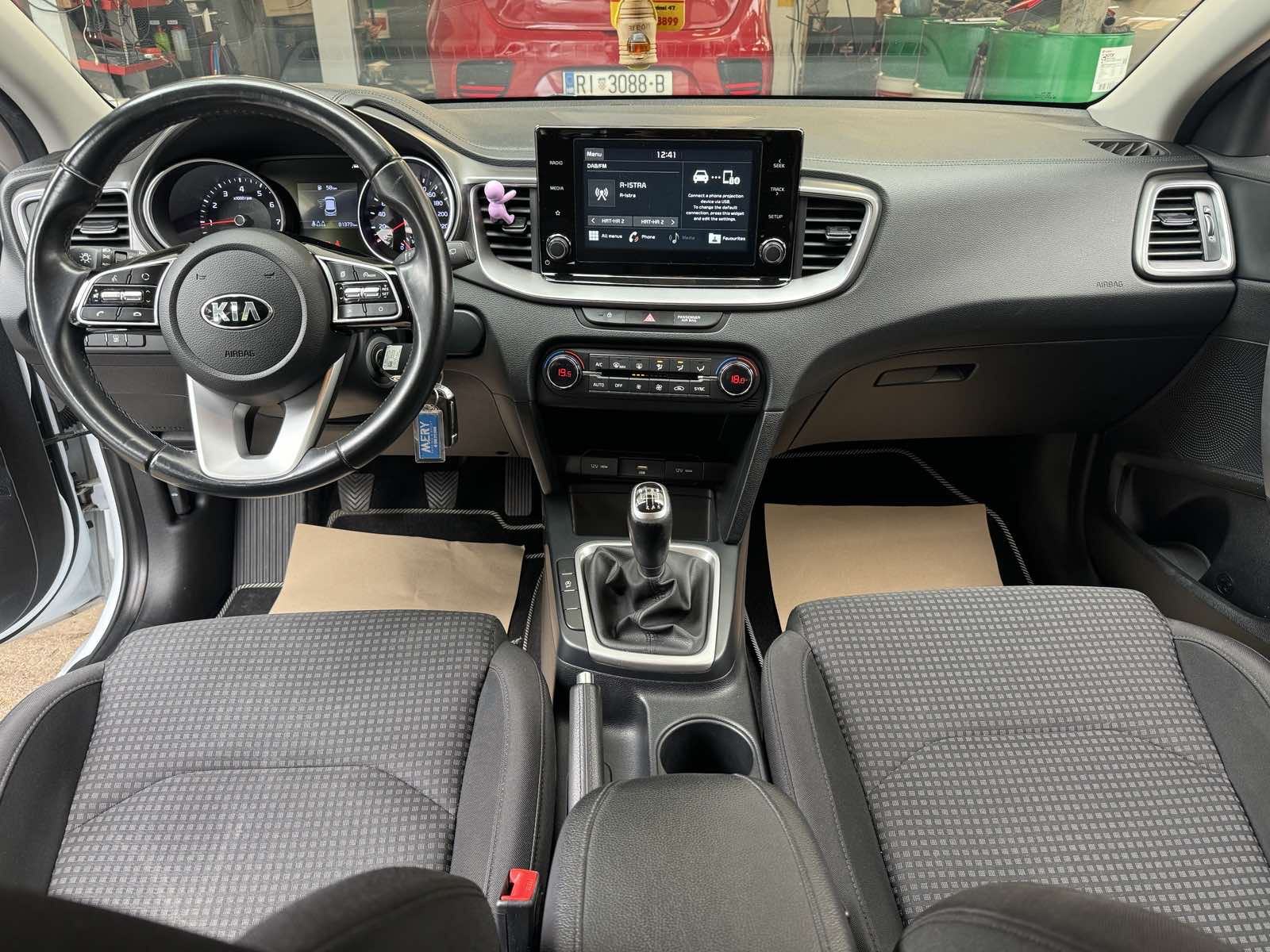 Kia Ceed Sportswagon 1,0 -2021 GOD-TVORNIČKO JAMSTVO DO 2028!, fotografija 11