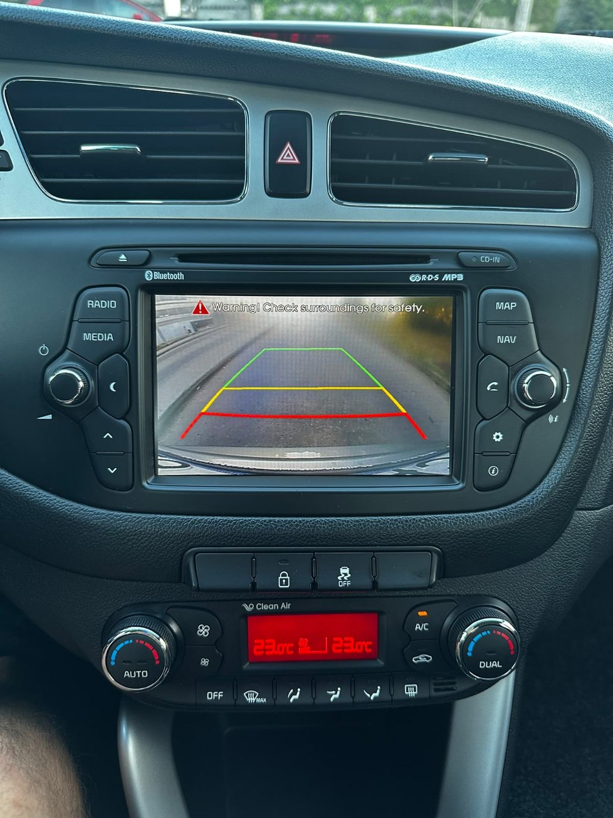 Kia Ceed Sportswagon 1,4 CRDI*Navi*Kamera*Servisna*Odlično stanje*, fotografija 13