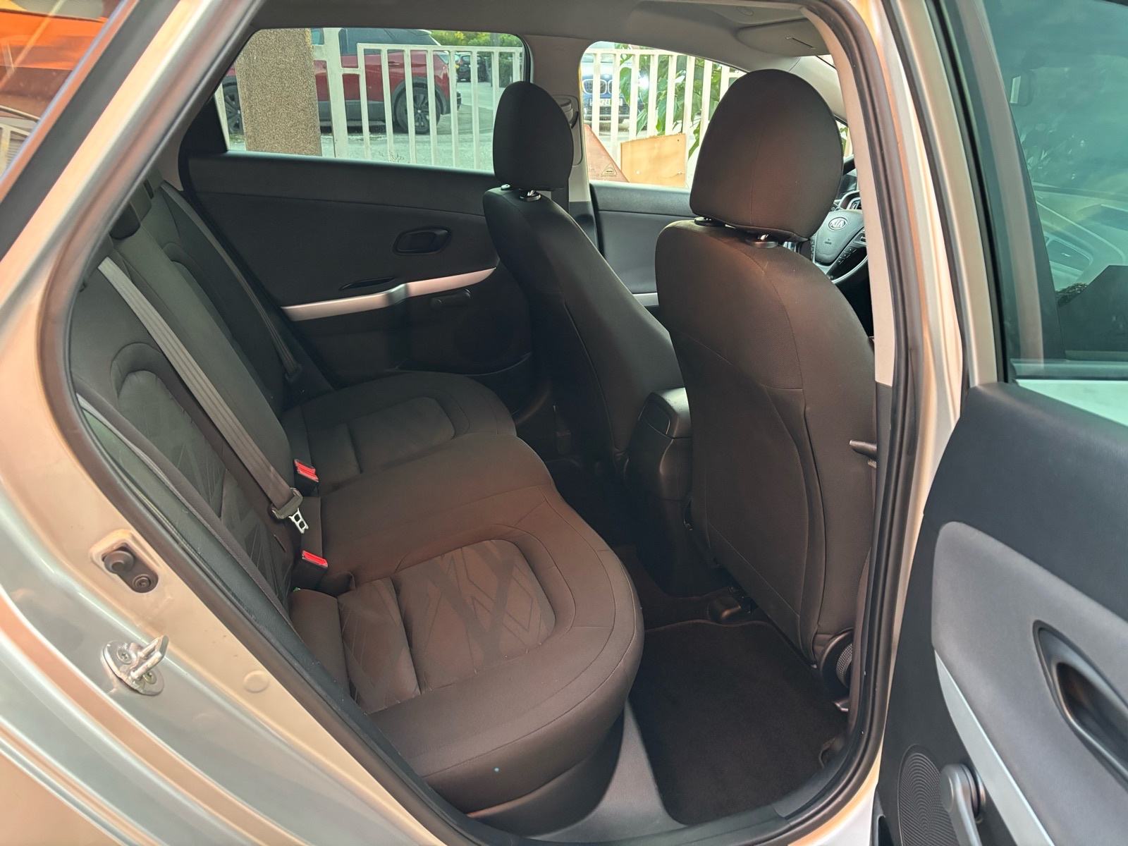 Kia Ceed Sportswagon 1.4 Crdi, Stanje 10/10, Održavana!, fotografija 18