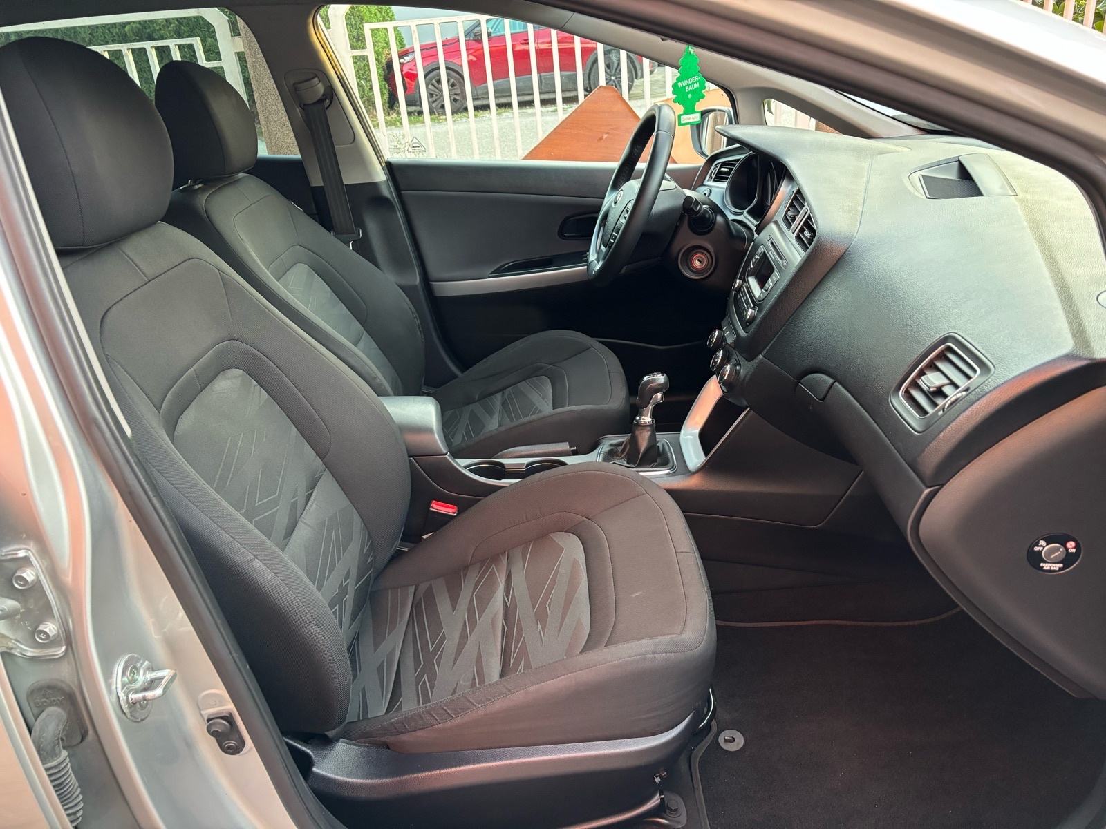 Kia Ceed Sportswagon 1.4 Crdi, Stanje 10/10, Održavana!, fotografija 19