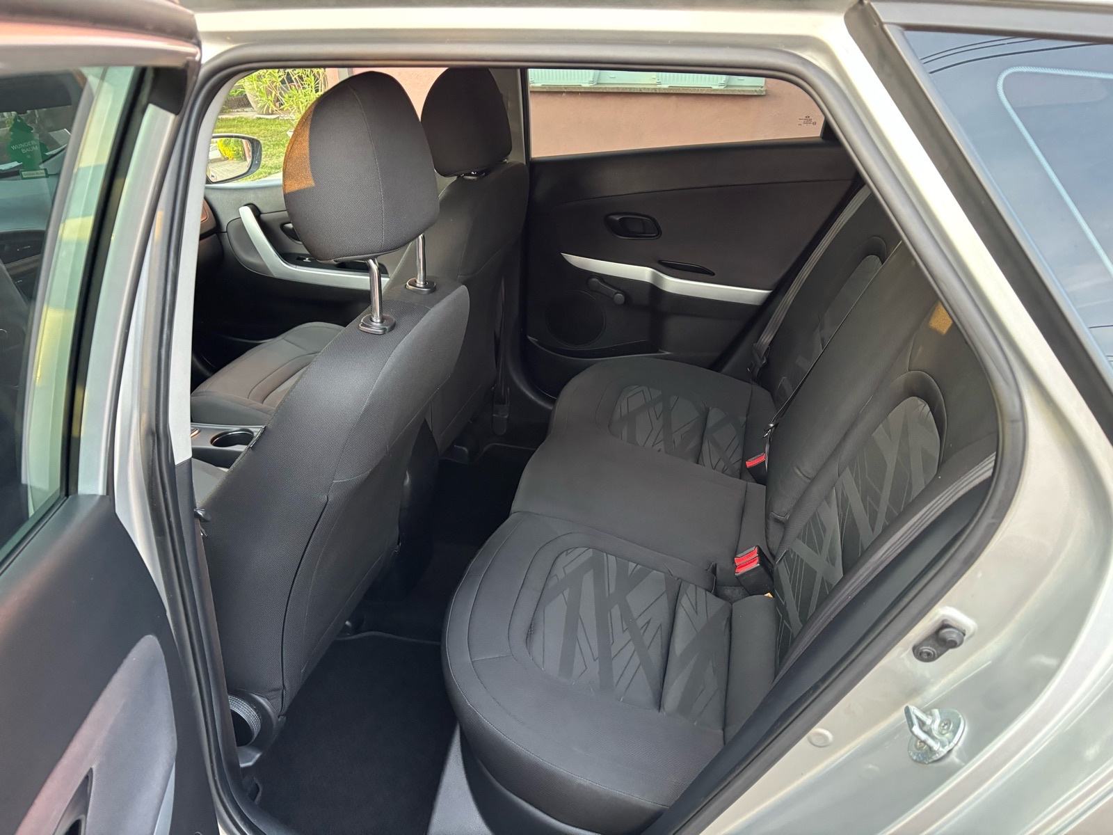 Kia Ceed Sportswagon 1.4 Crdi, Stanje 10/10, Održavana!, fotografija 20