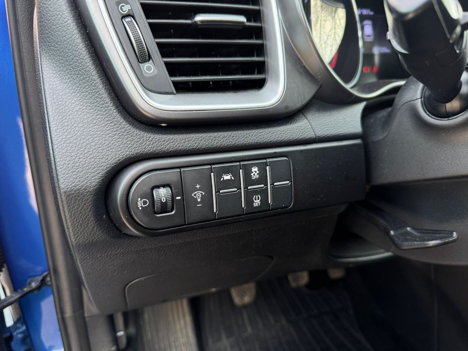 Kia Ceed Sportswagon 1,6crdi, odlična, fotografija 12