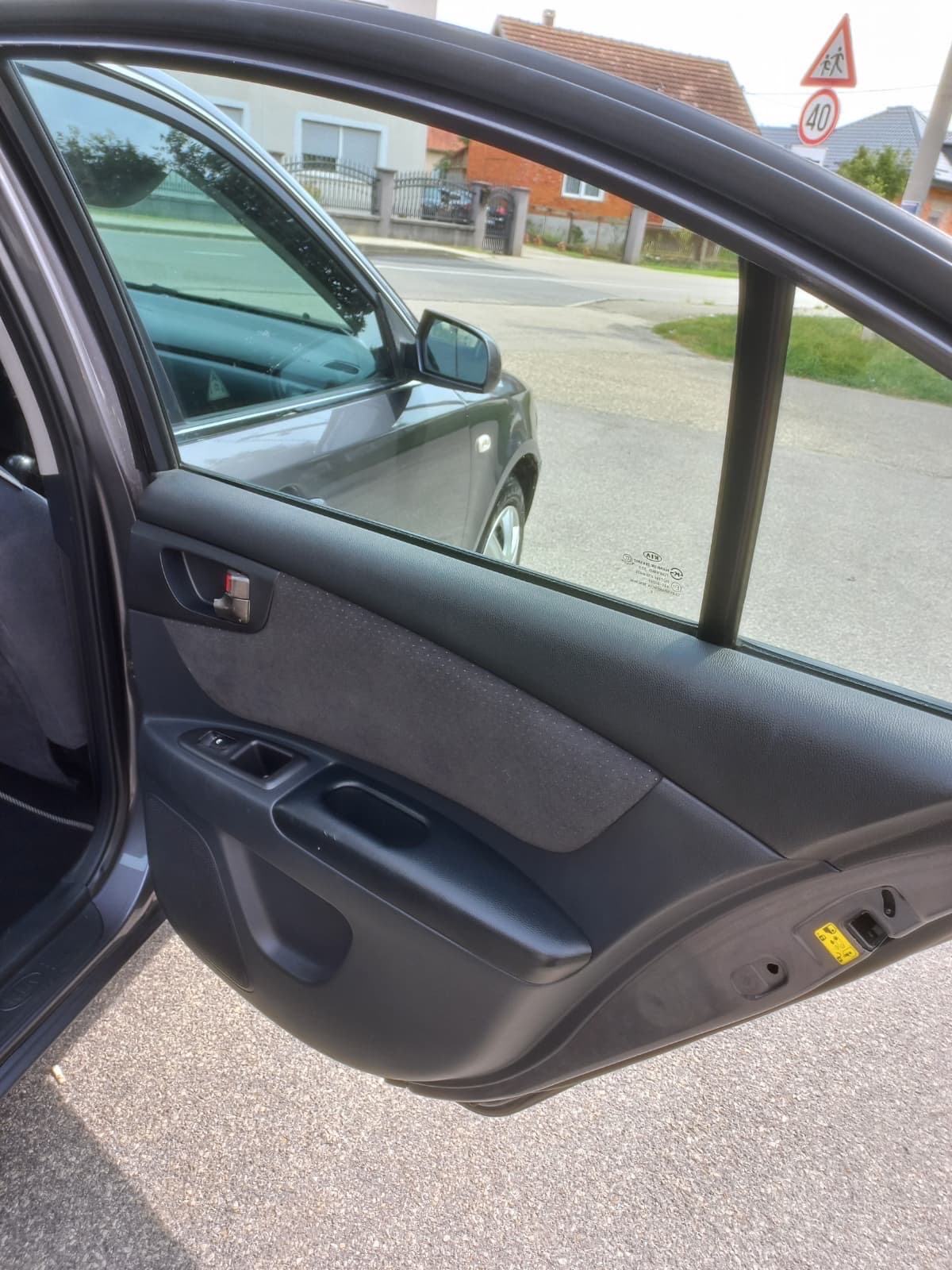 Kia Magentis 2,0 CRDi VGT EX AUTOMATIK AUTO ODLICAN REG GODINU DANA, fotografija 18