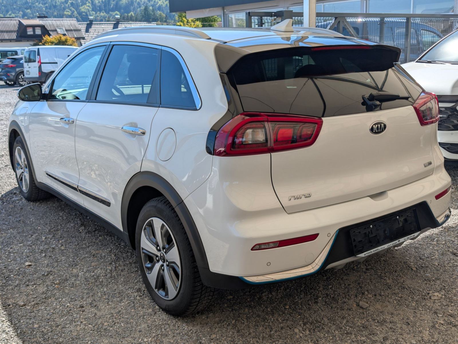 Kia Niro 1.6 GDi PHEV- Priključni Hybrid EX LIMITED DCT, fotografija 3