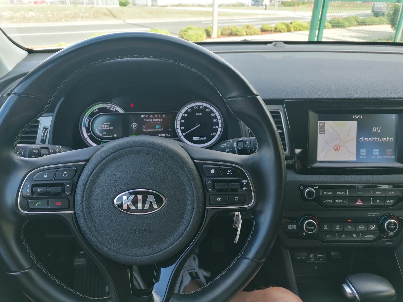 Kia Niro 1,6 HYBRID, fotografija 7