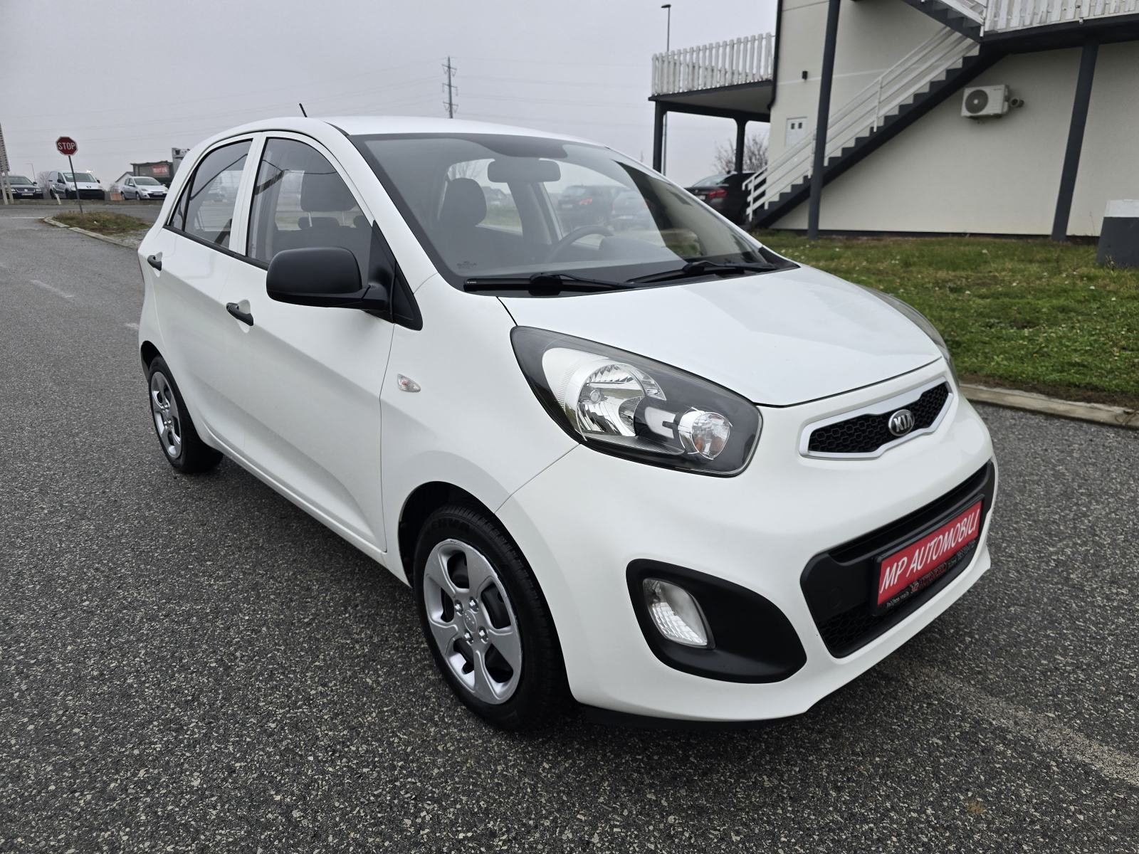 Kia Picanto 1,0 EX-2014god.mod-KLIMA-143tkm,1.vlasnica,media,KARTICE, fotografija 4