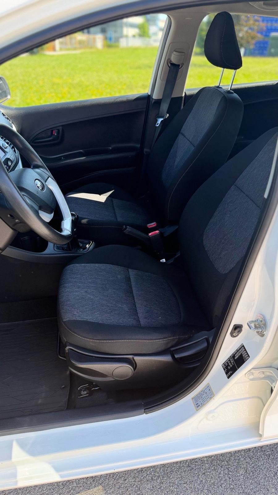 Kia Picanto 1,0 EX, fotografija 12