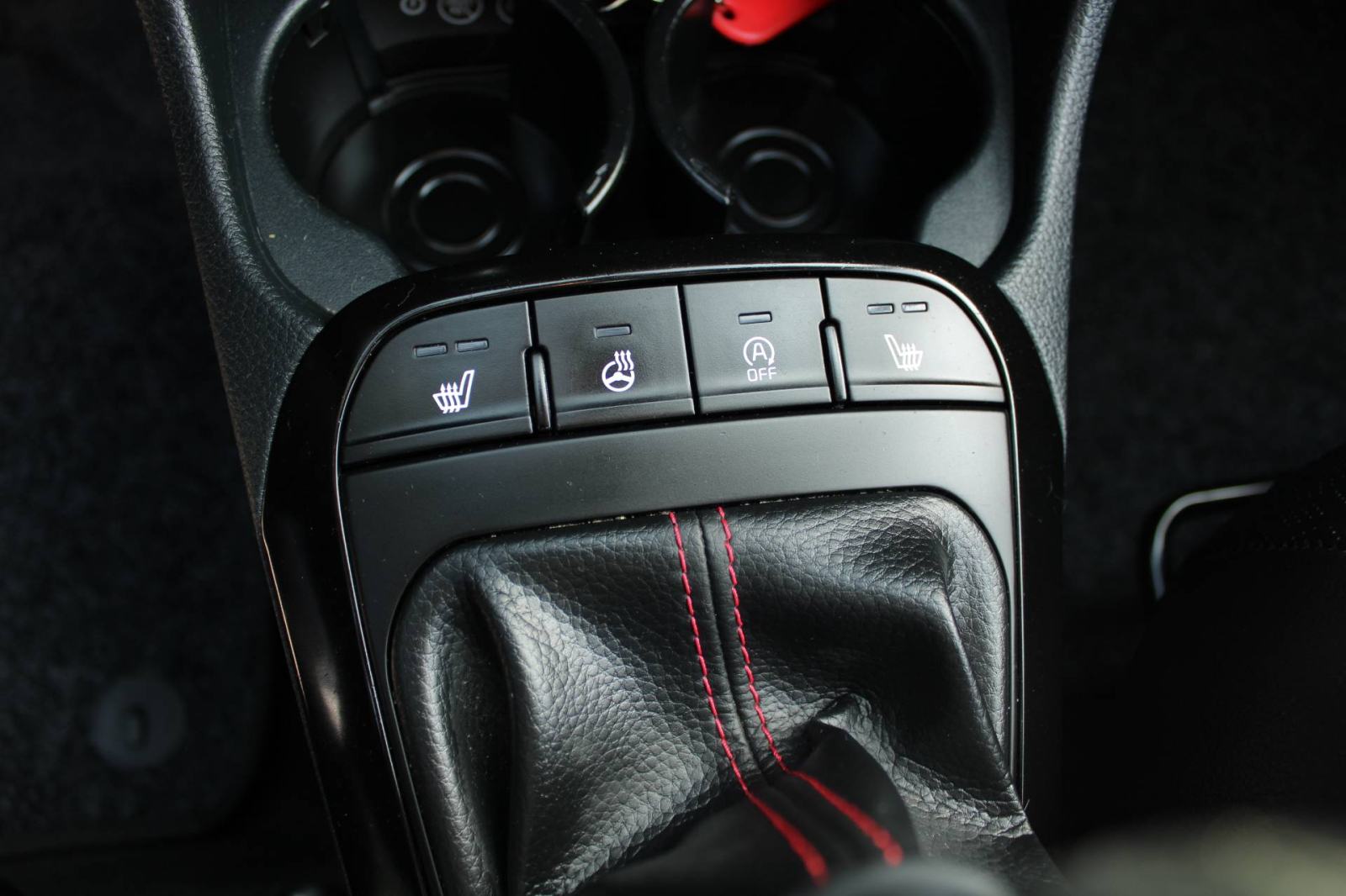 Kia Picanto 1.0 GT Line *NAVIGACIJA, KAMERA*, fotografija 18