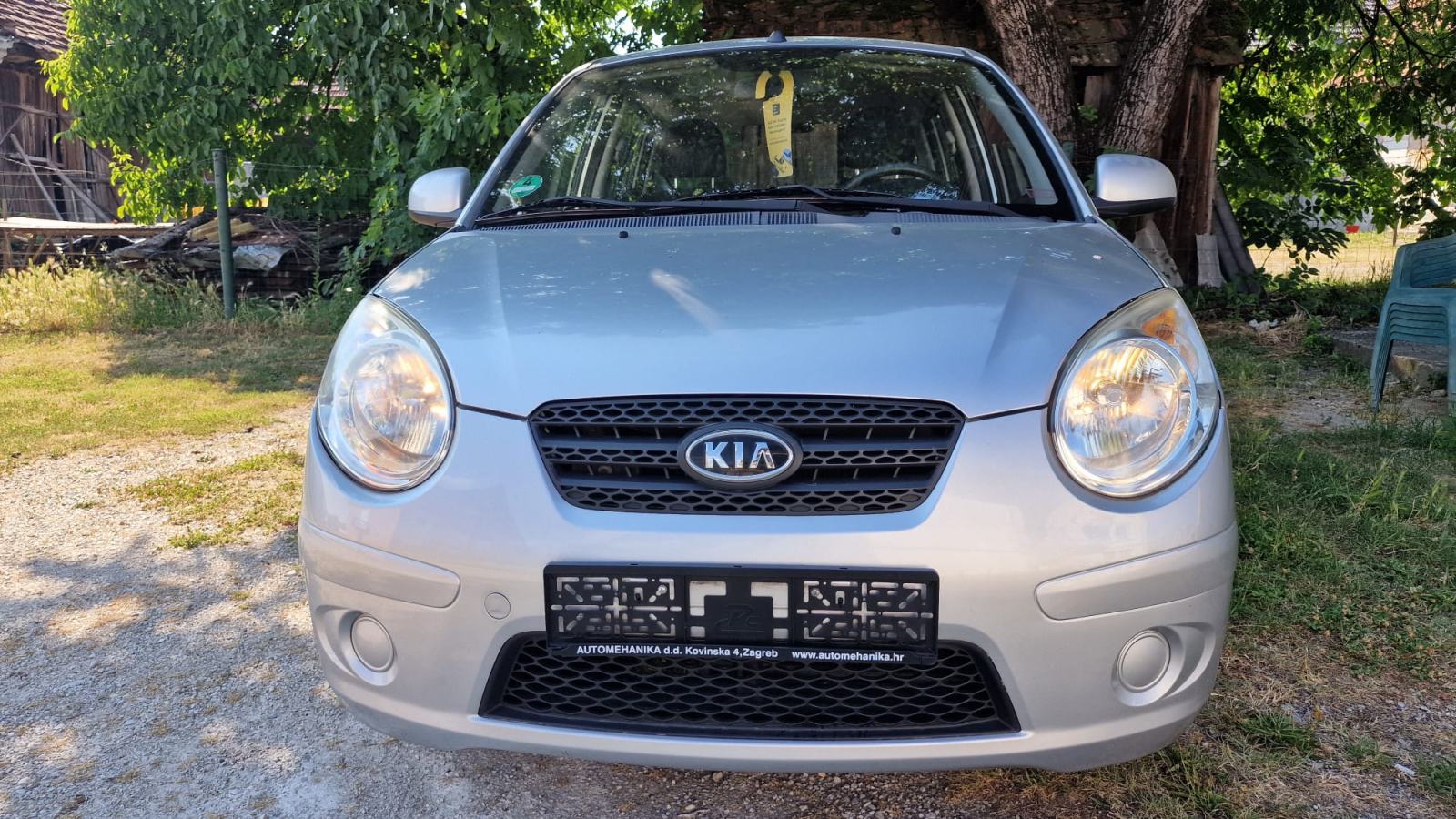 Kia Picanto 1.1 PUN TANK GORIVA I POMOĆ NA CESTI 1 GOD 56.000 KM, fotografija 4