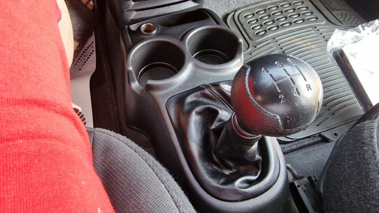 Kia Picanto 1.1 PUN TANK GORIVA I POMOĆ NA CESTI 1 GOD 56.000 KM, fotografija 14