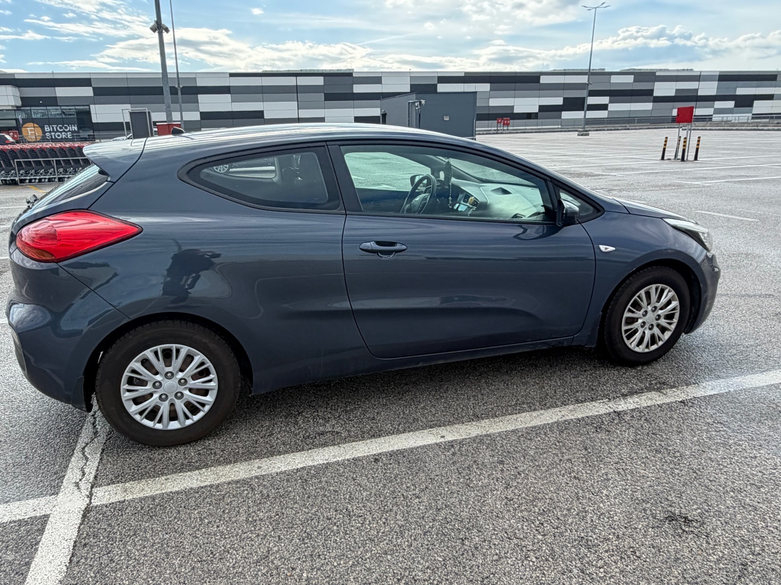 Kia ProCeed 1.4 | 2015. | 135.000 km | Registrirana do 05/2027., fotografija 5
