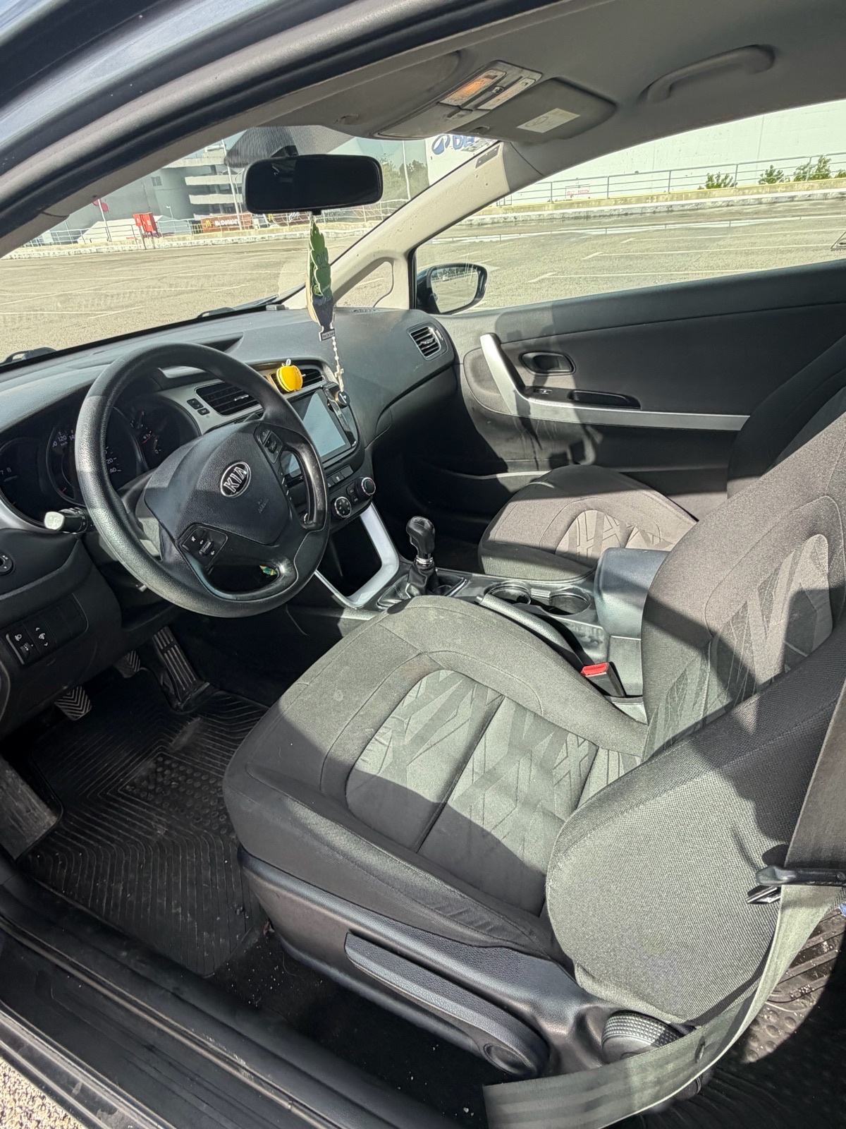 Kia ProCeed 1.4 | 2015. | 135.000 km | Registrirana do 05/2027., fotografija 11