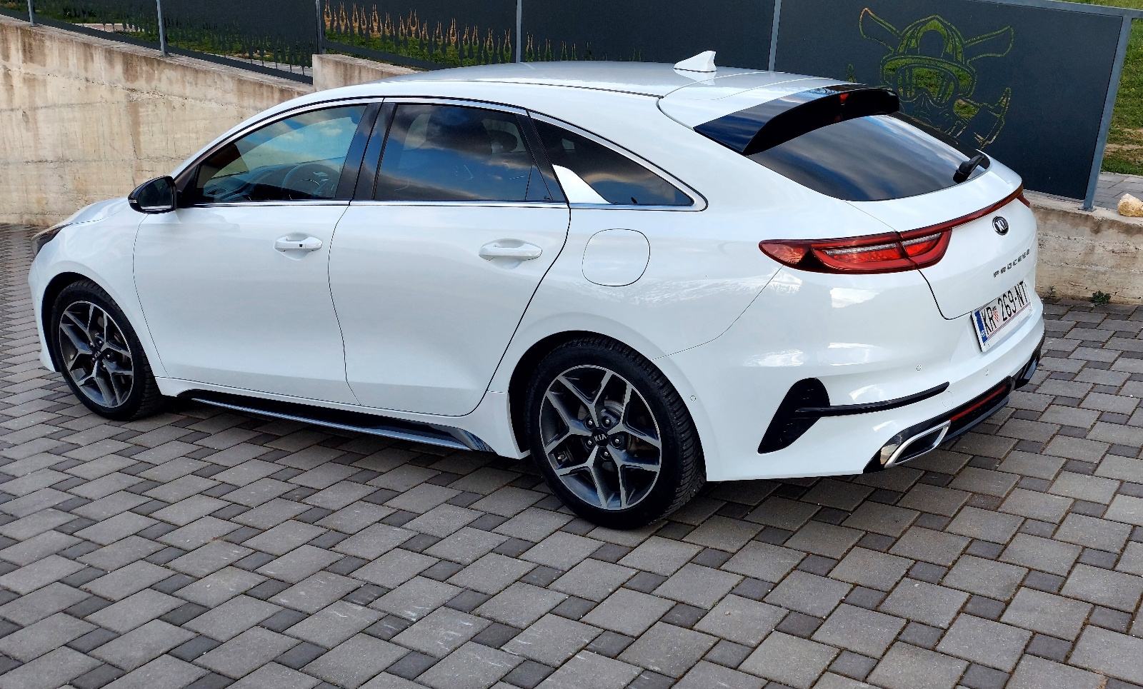 Kia Proceed 1,6CRDi automatik GT Line reg 02 2027god, fotografija 5