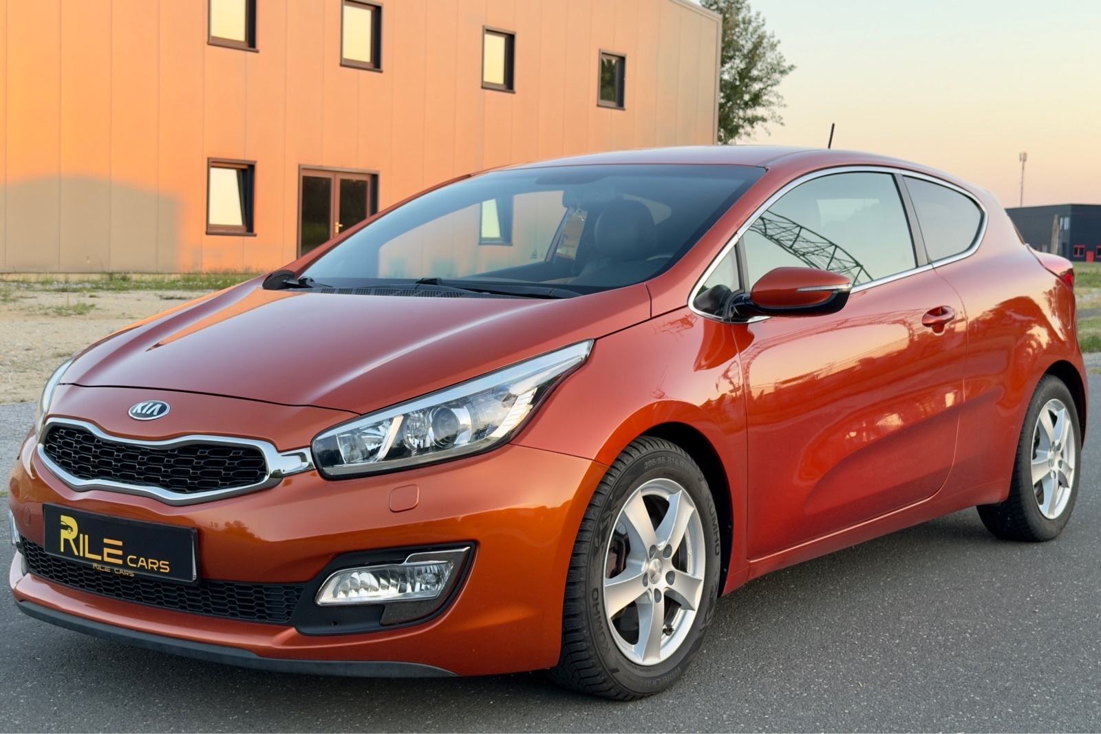 Kia Pro ceed 1,6 CRDi Platinum | NAVI | Kamera | PDC | TOP stanje!, fotografija 2